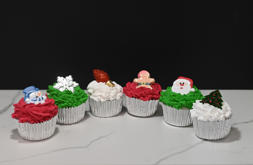 Large Christmas Cupcakes (Set of 6)