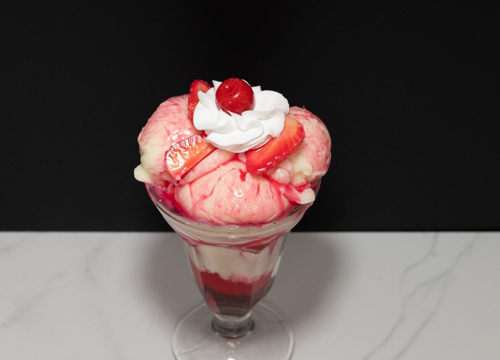 Strawberry Sundae