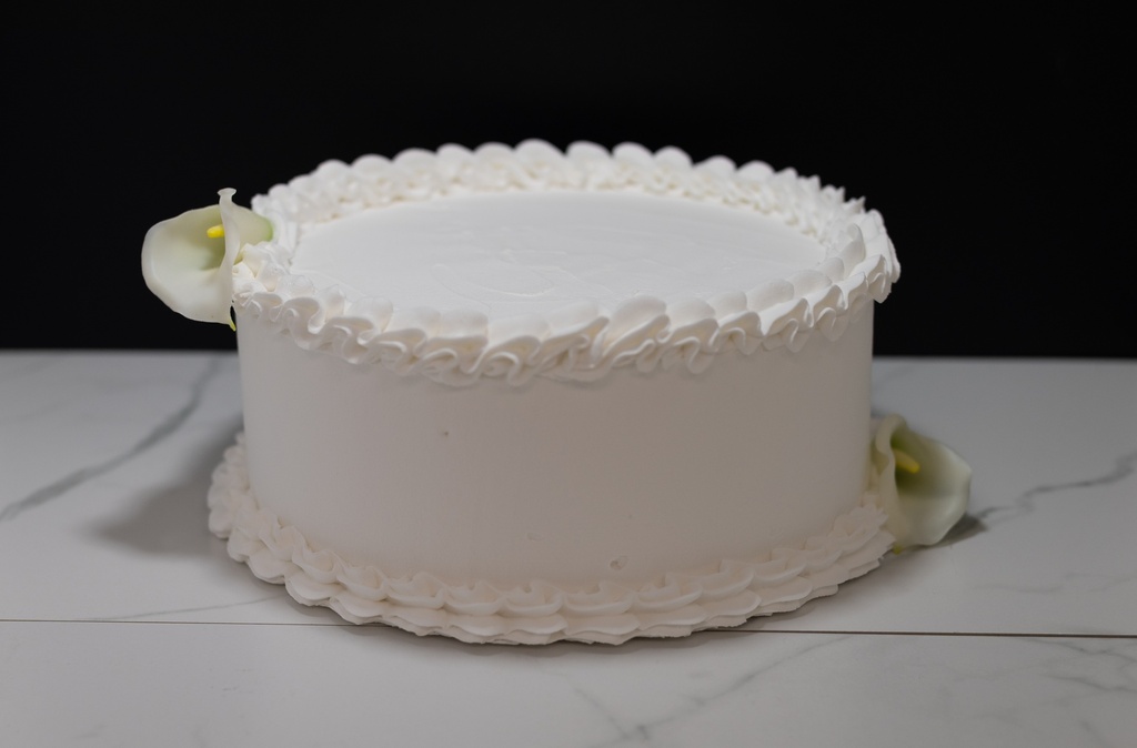 Large Single Layer Wedding Cake