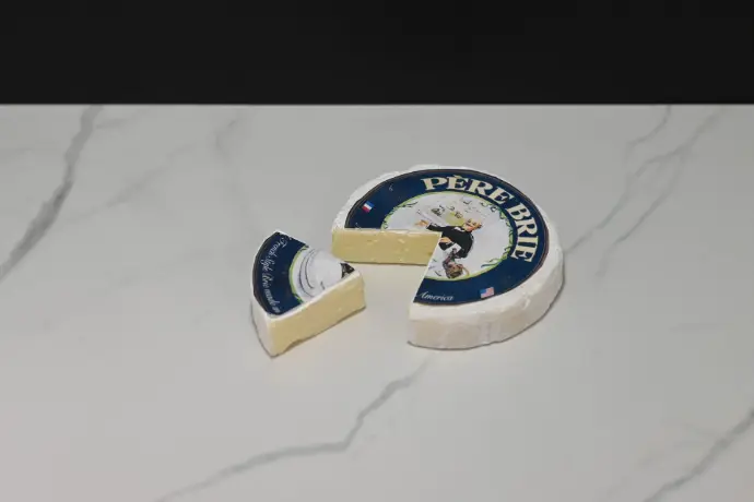 Pere Brie Cheese Round with Wedge