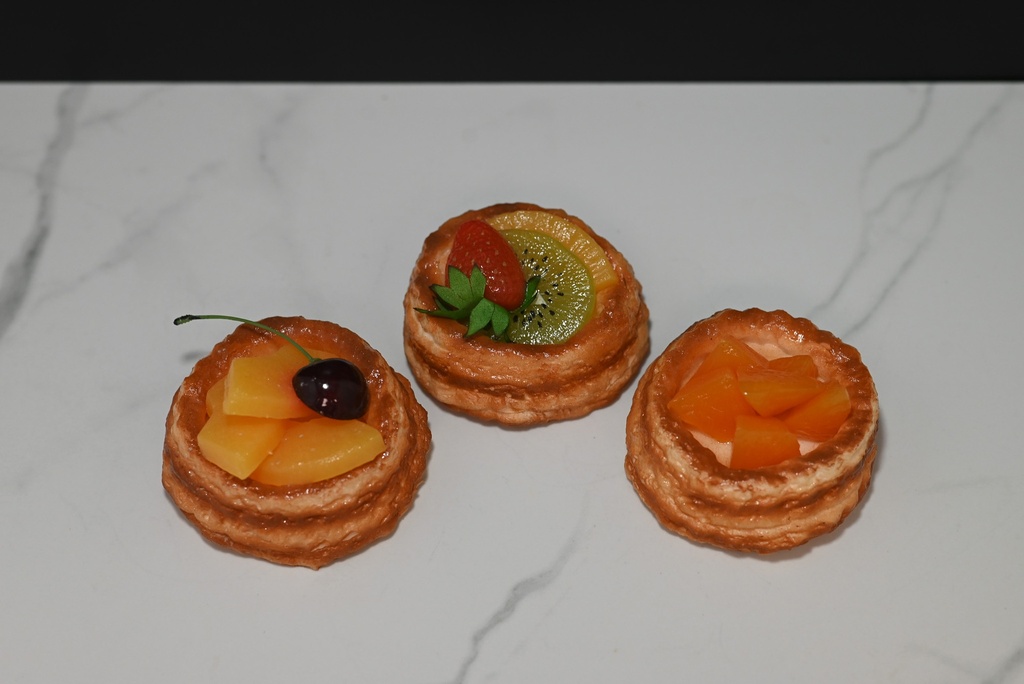 Round Fruit Puff Pastries (Set of 3)