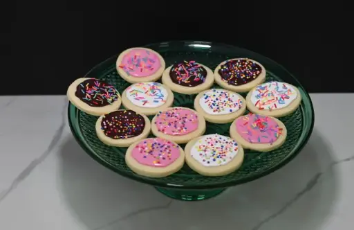 [759] Frosted Sugar Cookies with Sprinkles (Set of 12)