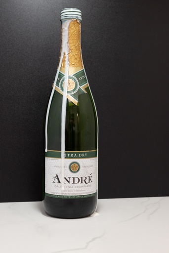 [1011] Half Filled Champagne Bottle