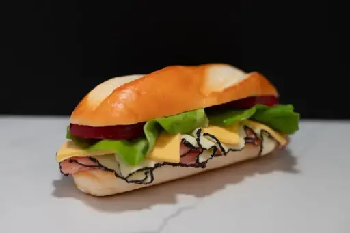 [1051] Ham & Turkey Hoagie Sandwich