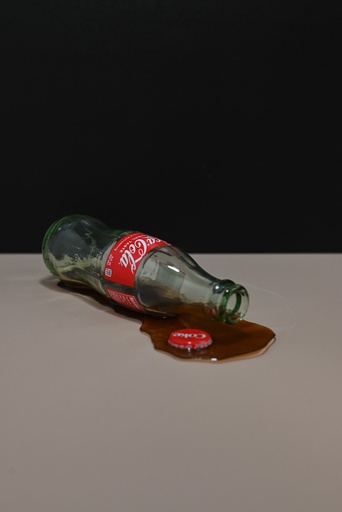 [521] Spilled Coke Bottle