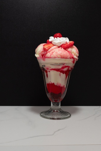 [500-S] Strawberry Sundae