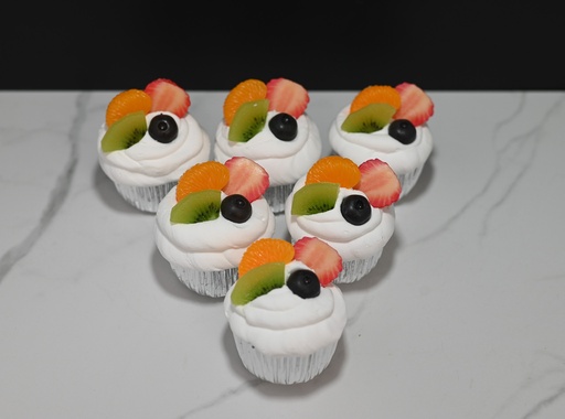 [329-1] Vanilla Cupcakes Topped with Fruit