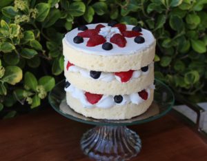 3 LAYER VANILLA CAKE 319B