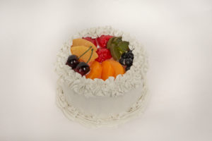 Fake Vanilla cake with fruit