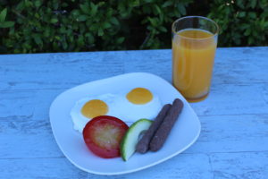 BREAKFAST PLATE 1053