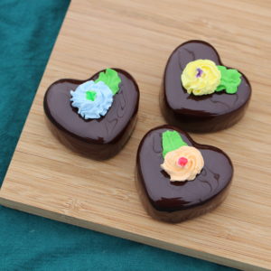 CHOCOLATE HEART PETIT FOURS 268