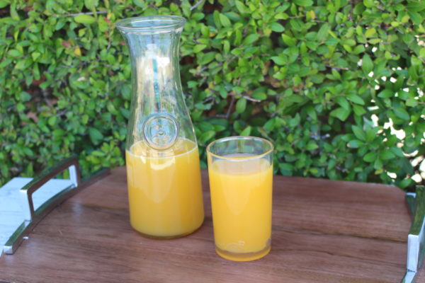 ORANGE JUICE CARAFE AND GLASS