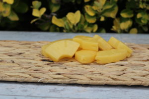 FAKE PINEAPPLE WEDGES 993CU